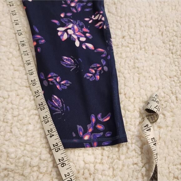 Women's Under Armour HeatGear® Printed No-Slip Waistband Ankle Leggings 2X 3X Ne - Picture 5 of 13